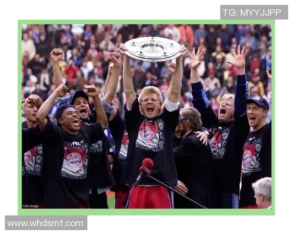 传奇足球明星的辉煌瞬间与永恒记忆的视觉盛宴